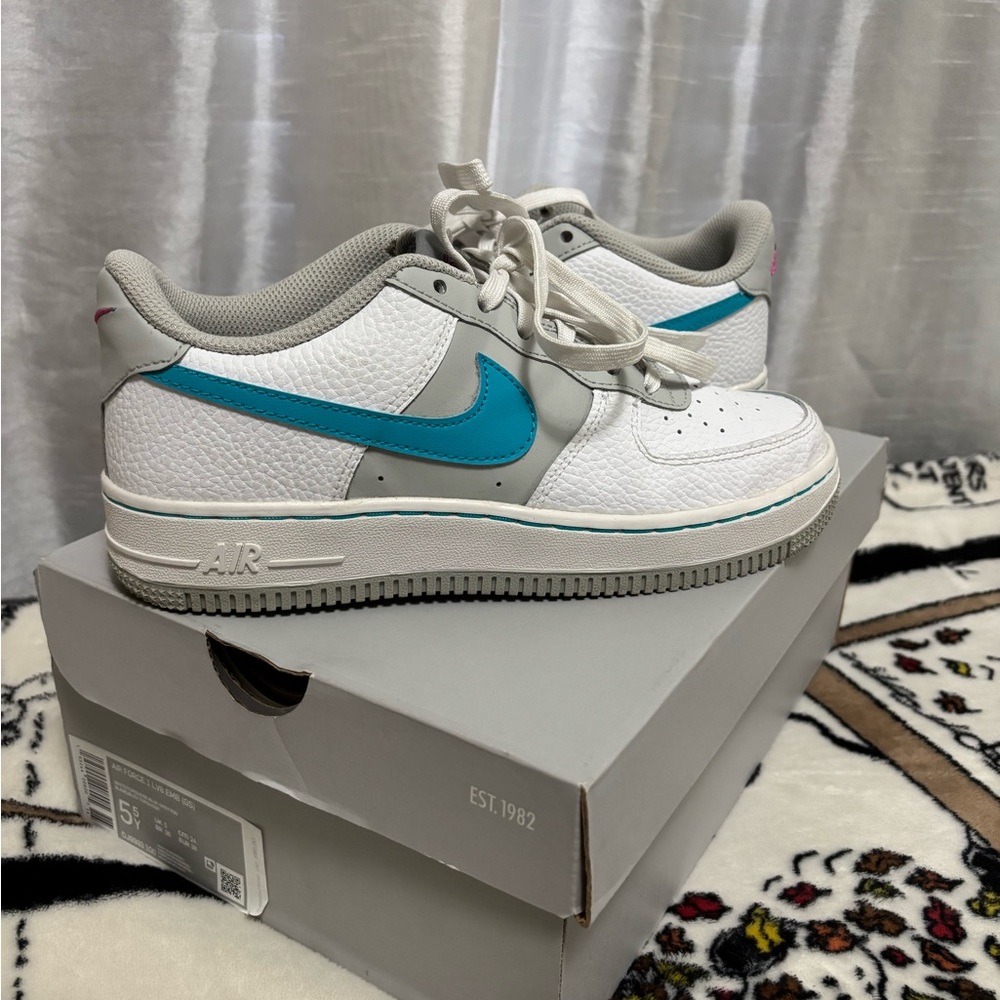 Nike Air Force 👟 - Picture 2 of 13